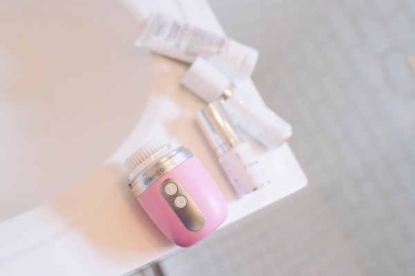 EatSleepWear, Clarisonic, Kiehl