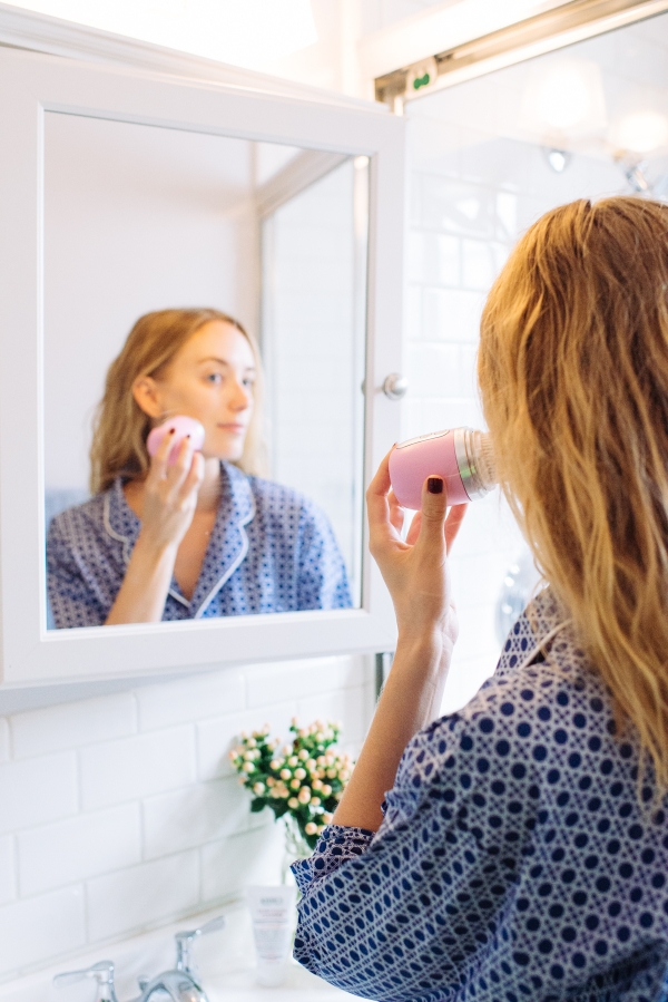 EatSleepWear, Clarisonic, Kiehl