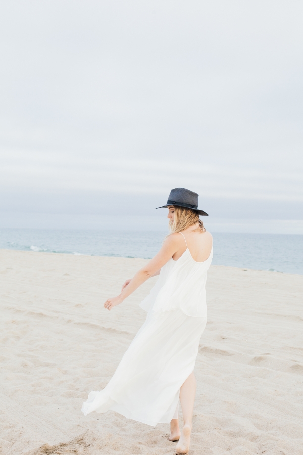 eatsleepwear, outfit, elizabeth and james, birkenstock, Glady Tamez, Beach, Kimberly Lapides