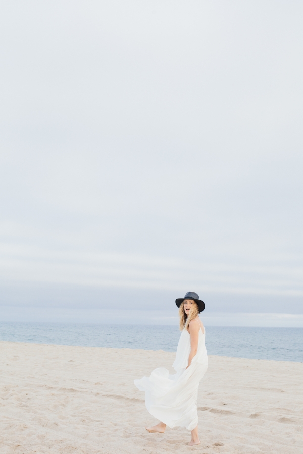 eatsleepwear, outfit, elizabeth and james, birkenstock, Glady Tamez, Beach, Kimberly Lapides