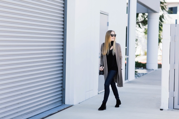 eatsleepwear, Kimberly Lapides, ALC, Frame, Vince, Raye, Chanel, Celine