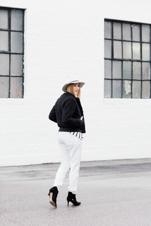 eatsleepwear, Kimberly Lapides, ALC, whowhatwear collection, rag and bone, raye
