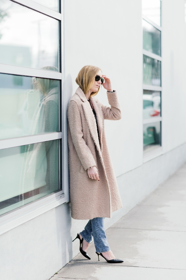 eatsleepwear, Kimberly Lapides, OUTFIT, helmut lang, rag and bone, LNA, Rayban, Manolo Blahnik