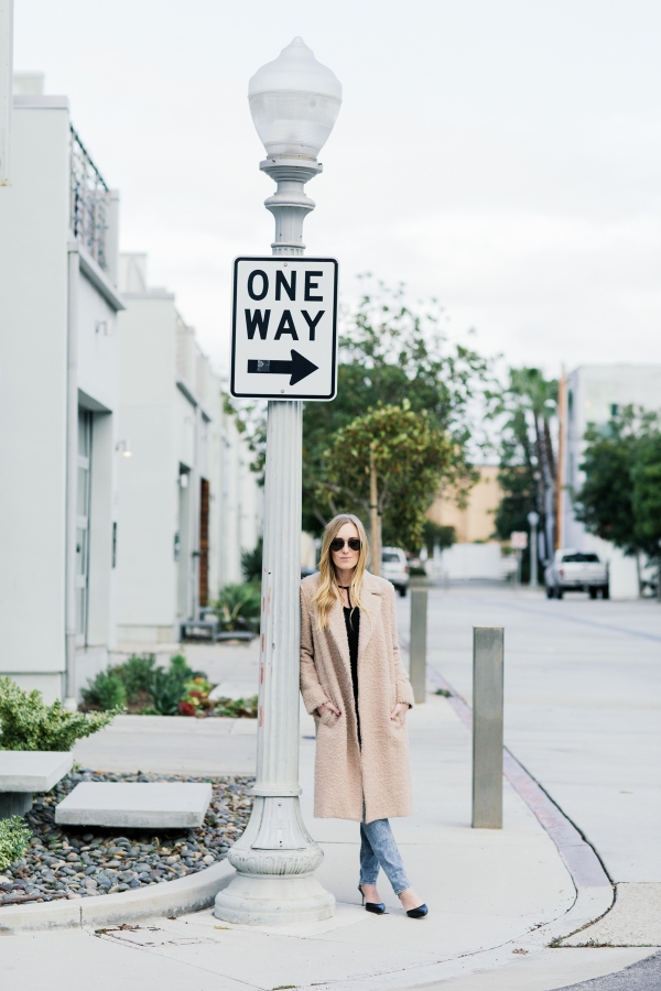 eatsleepwear, Kimberly Lapides, OUTFIT, helmut lang, rag and bone, LNA, Rayban, Manolo Blahnik