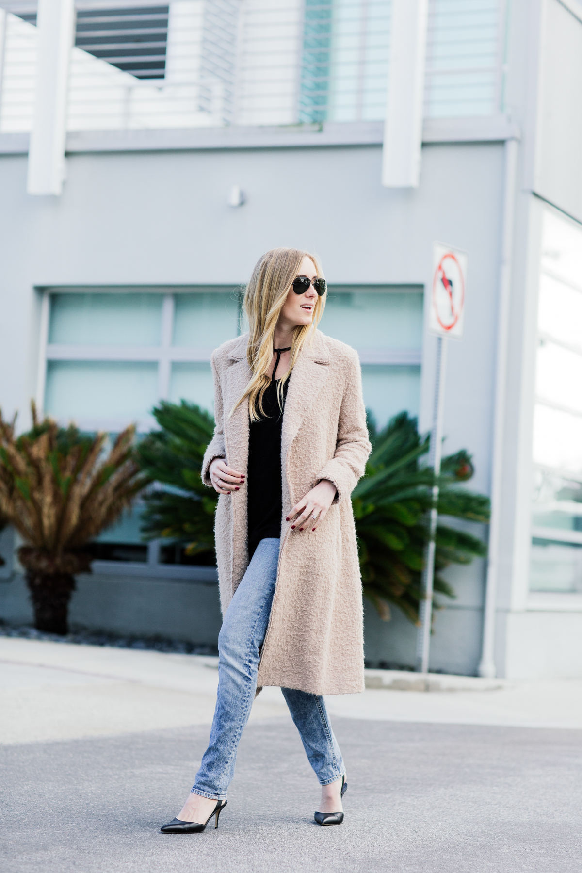 eatsleepwear, Kimberly Lapides, OUTFIT, helmut lang, rag and bone, LNA, Rayban, Manolo Blahnik