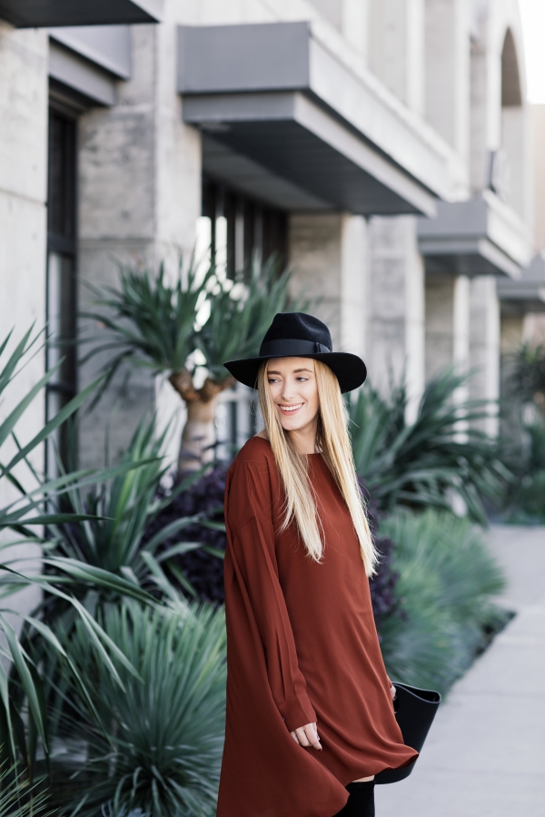 eatsleepwear, Kimberly Lapides, OUTFIT, Aritzia, Stuart Weitzman, Glady Tamez, Elizabeth And James