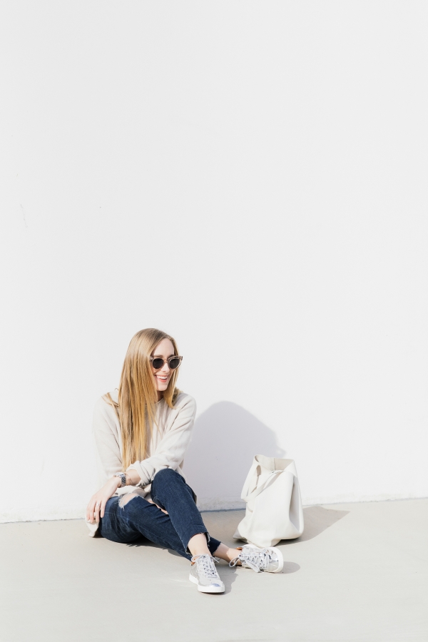 eatsleepwear, Kimberly Lapides, OUTFIT, AG jeans, Theory, Tretorn, Cuyana, Celine, Michelle Watches