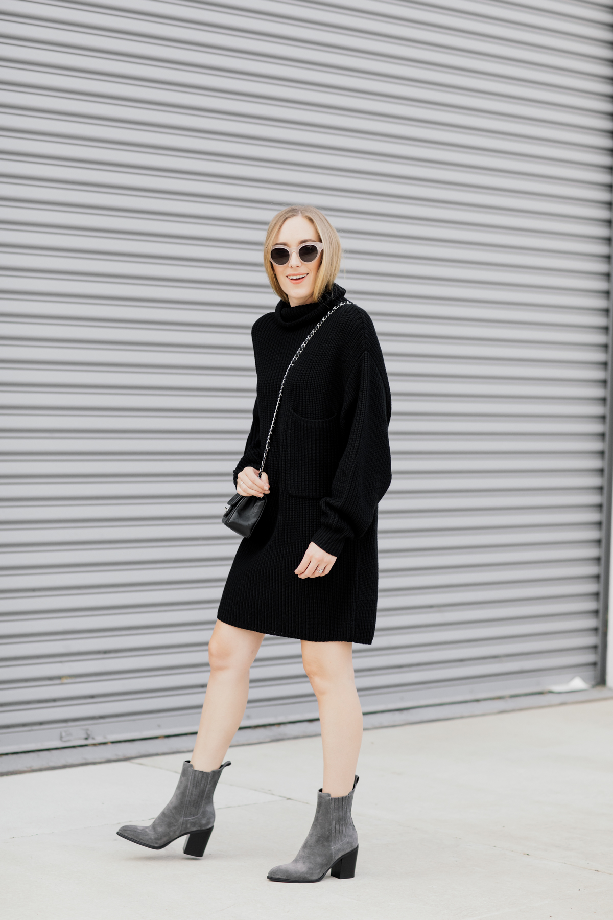 eatsleepwear, Kimberly Lapides, OUTFIT, Aritzia, Marc Fisher, Chanel, Elizabeth And James