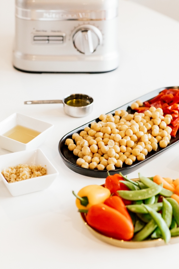 eatsleepwear, Kimberly Lapides, home, recipe, food, kitchenaid, blender, roasted, red pepper, hummus