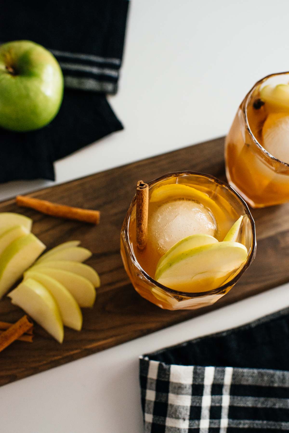 eatsleepwear, Kimberly Lapides, HOME, Recipe, Cocktail, Apple Spiced Old Fashioned