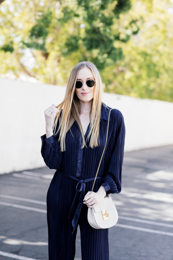 eatsleepwear, Kimberly Lapides, OUTFIT, Lacademie, Revolve, rayban, aquatalia, chloe