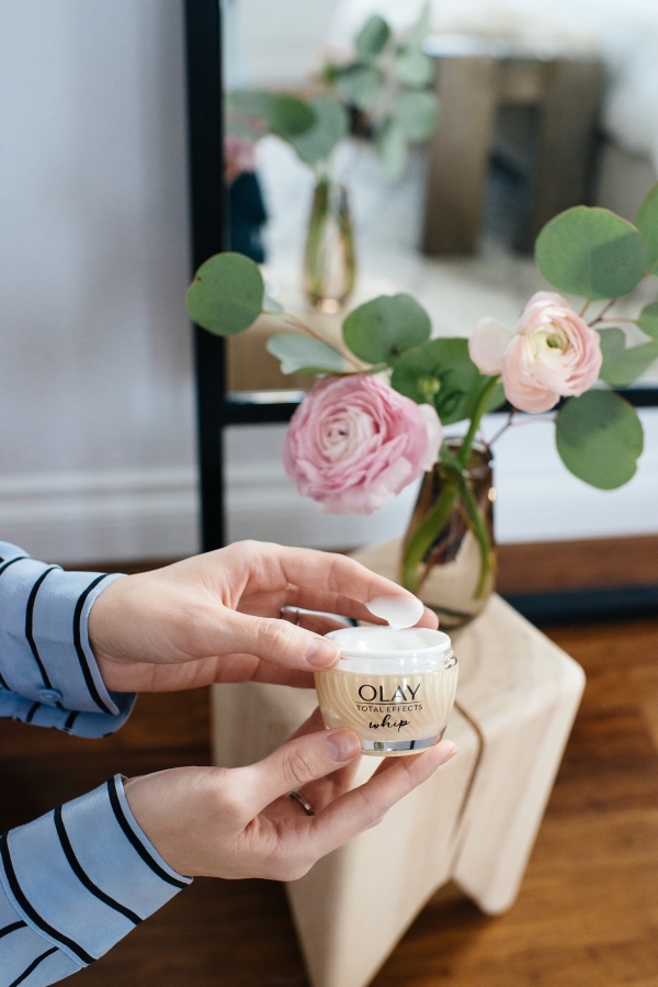 eatsleepwear, Kimberly Lapides, BEAUTY, Olay Whips, Skincare