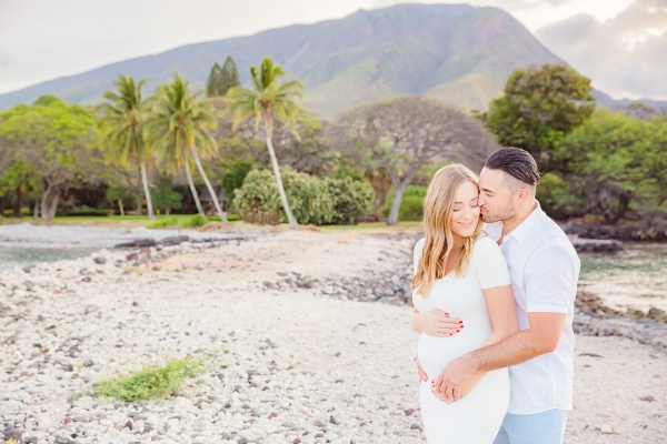 eatsleepwear, Kimberly Lapides, PREGNANCY, Maui, Babymoon, Maternity, Hawaii, Love and Water, Olowalu Plantation House