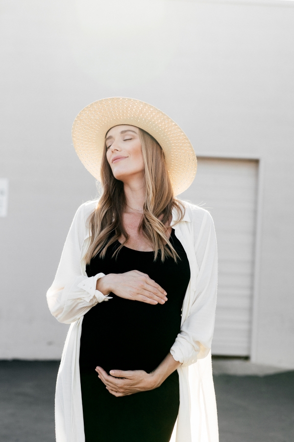 eatsleepwear, Kimberly Lapides, OUTFIT, Storq, whowhatwear collection, janessa leone, the row, netaporter, pregnancy