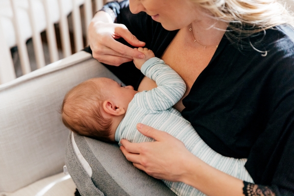eatsleepwear, Kimberly Lapides, OTIS, Family, Mother, Motherhood, Breastfeeding, Pumping, Baby, Newborn