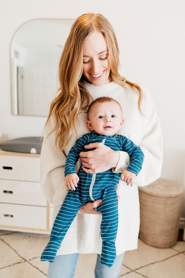eatsleepwear, kimberly lapides, family, baby, motherhood, otis, sleep, newborn, 5 months