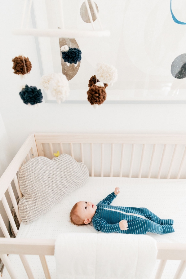 eatsleepwear, kimberly lapides, family, baby, motherhood, otis, sleep, newborn, 5 months