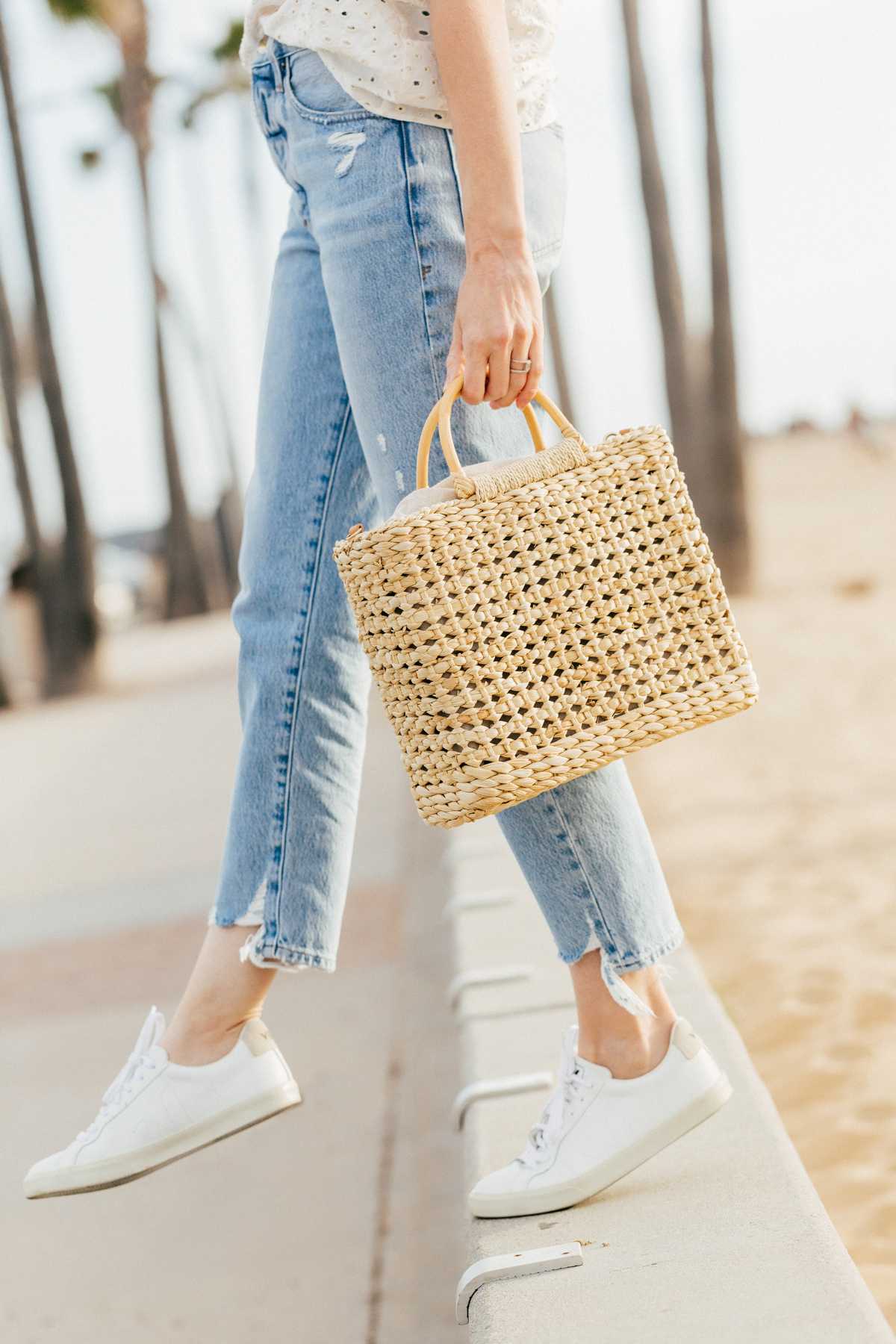 eatsleepwear, Kimberly Lapides, OUTFIT, ZARA, Frame, rayban, Veja, newport beach
