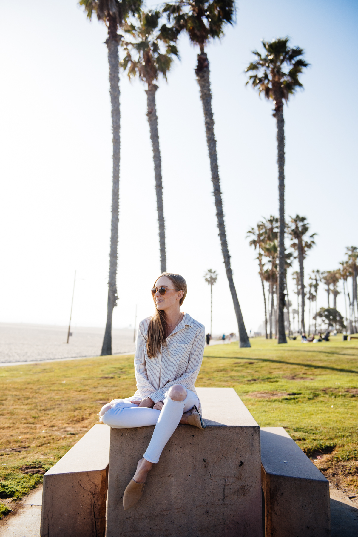 eatsleepwear, Kimberly Lapides, OUTFIT, rag and bone, madewell, rayban, jenni kayne, huntington beach