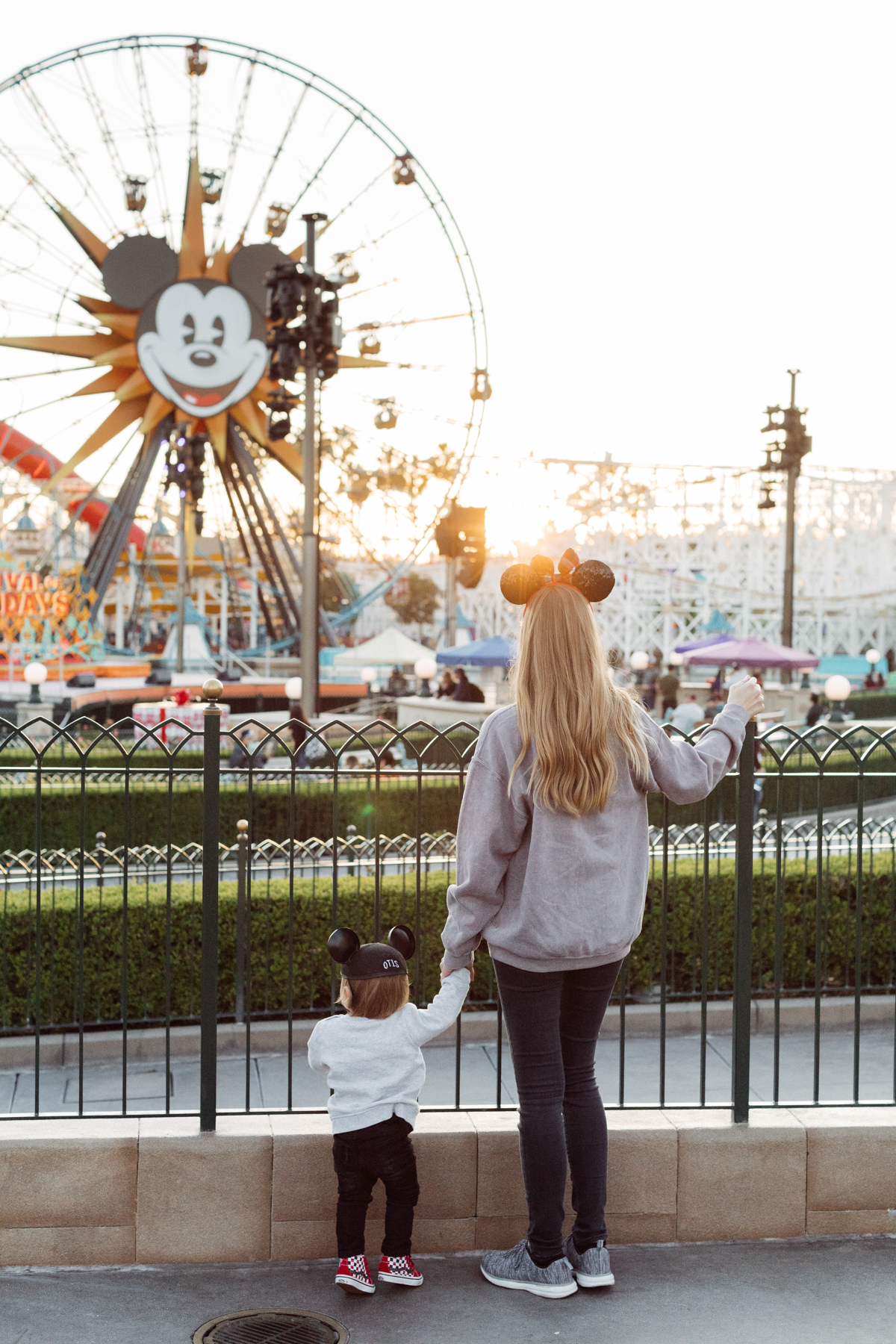 eatsleepwear kimberly lapides The holidays at Disneyland Resort and Disney's California Adventure Park and the Mickey Mouse Ferris Wheel