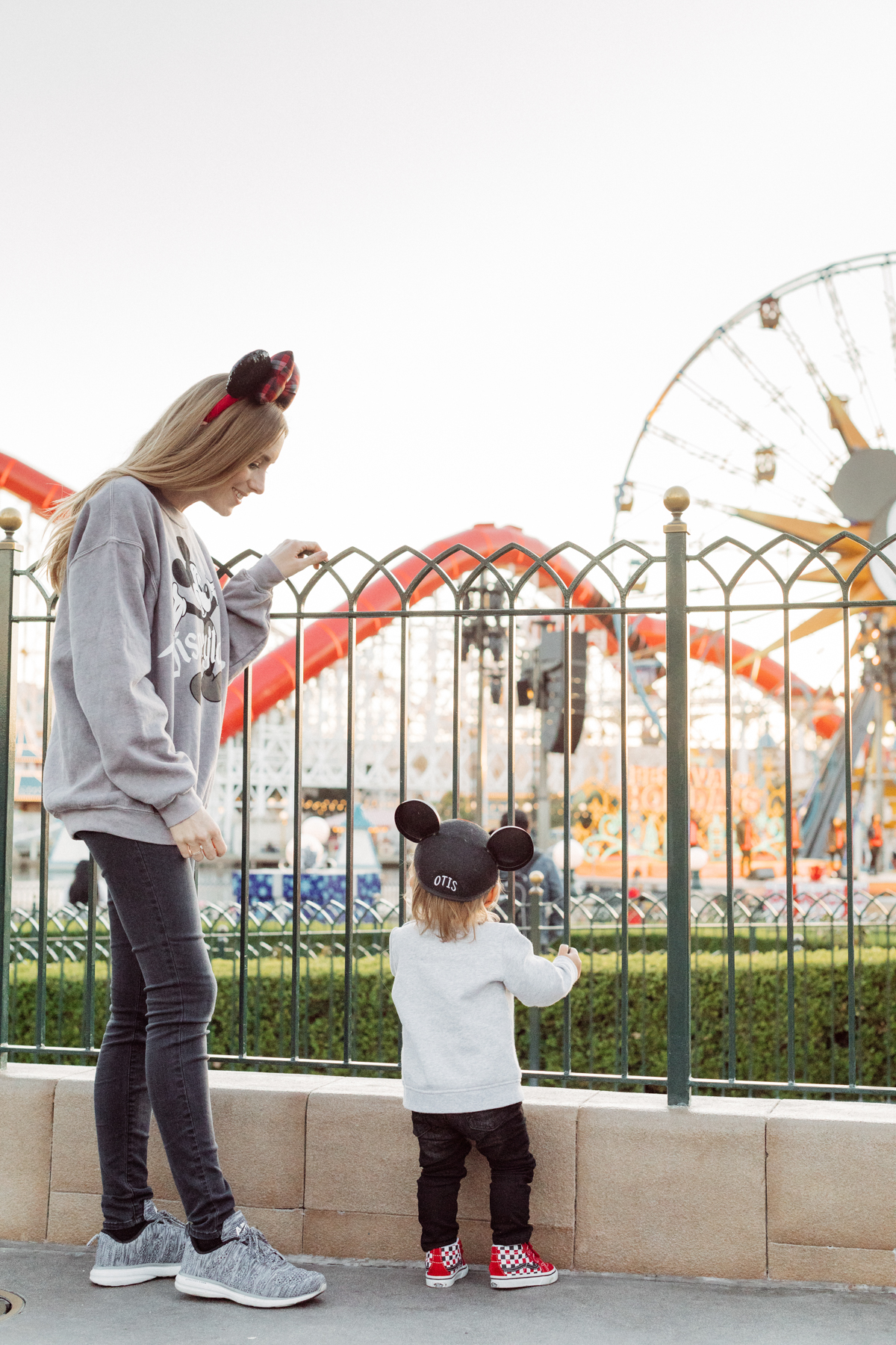 eatsleepwear kimberly lapides The holidays at Disneyland Resort and Disney's California Adventure Park and the Mickey Mouse Ferris Wheel
