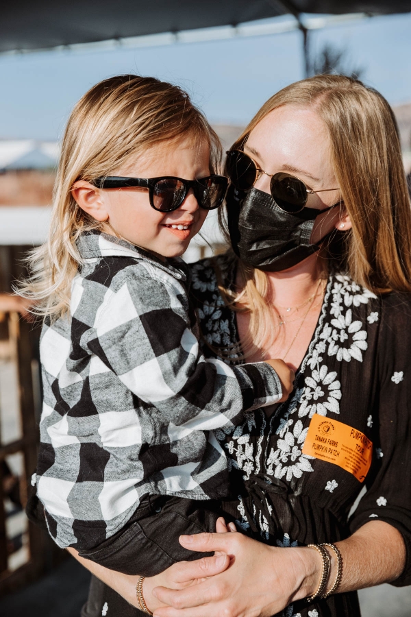 Pumpkin Patch Photo shoot at Tanaka Farms