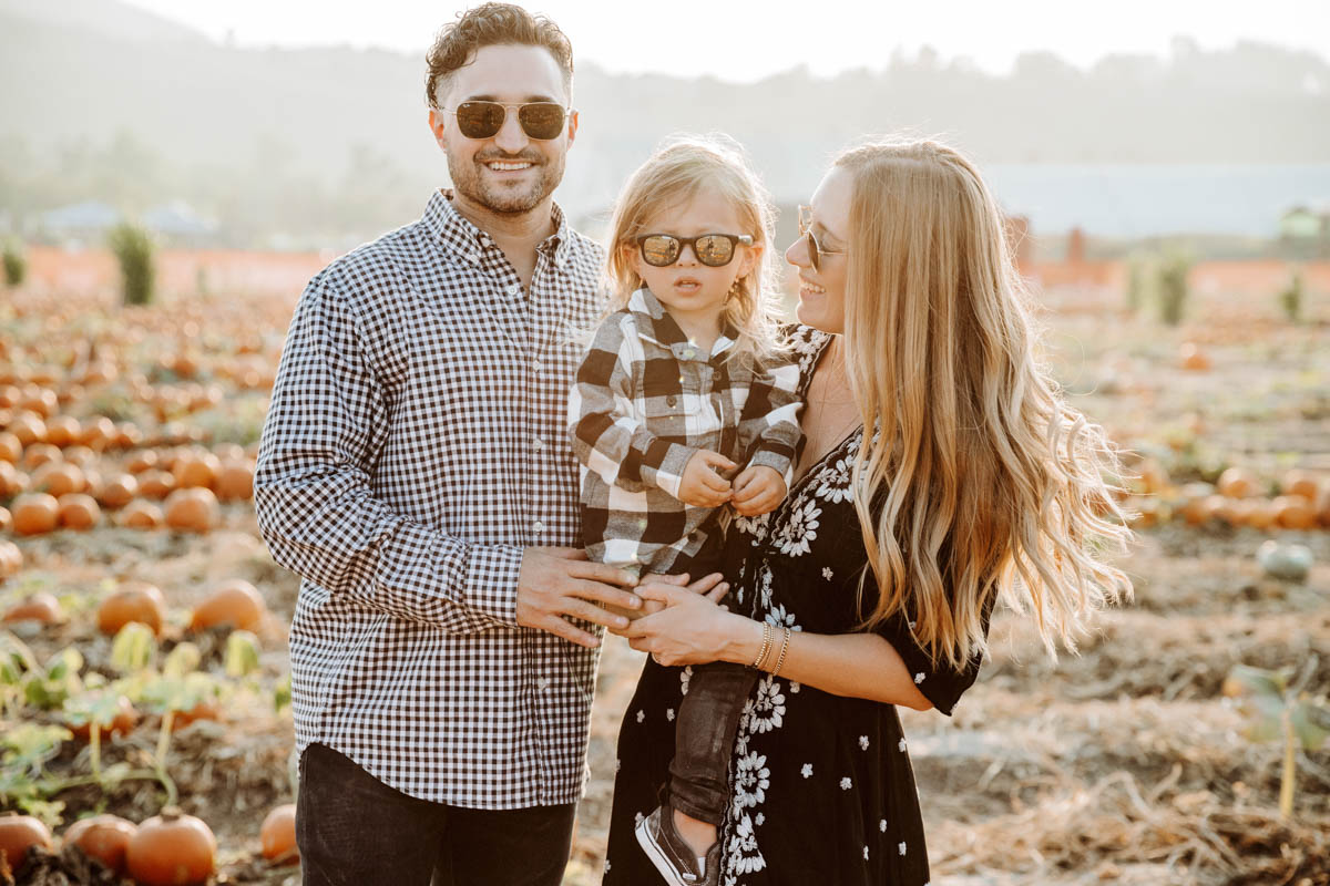 Pumpkin Patch Photo shoot at Tanaka Farms