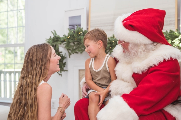 Kimberly Lapides eatsleepwear christmas themed birthday party for 4 year old