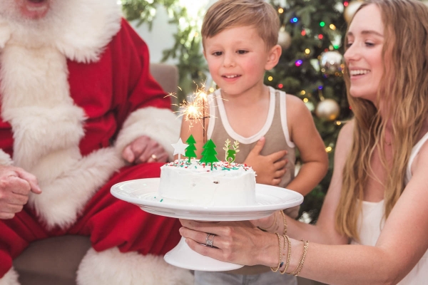 Kimberly Lapides eatsleepwear christmas themed birthday party for 4 year old